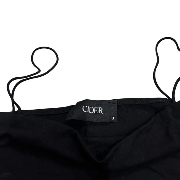 NWOT Cider Classic Crop Top Black Small - Picture 7 of 8